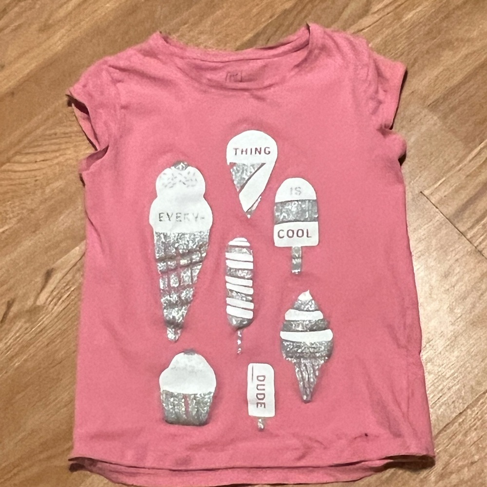 Gap T-shirt